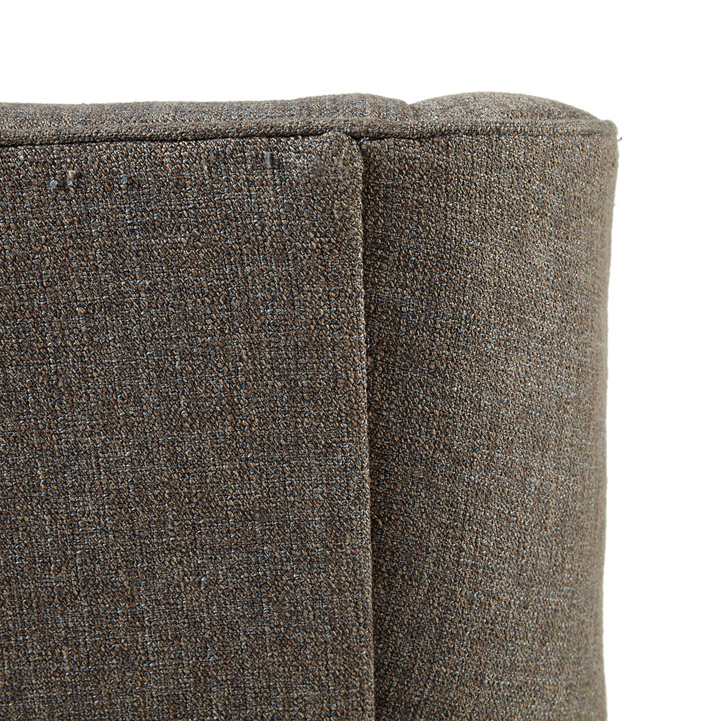 Swivel Lounge Chair L3559