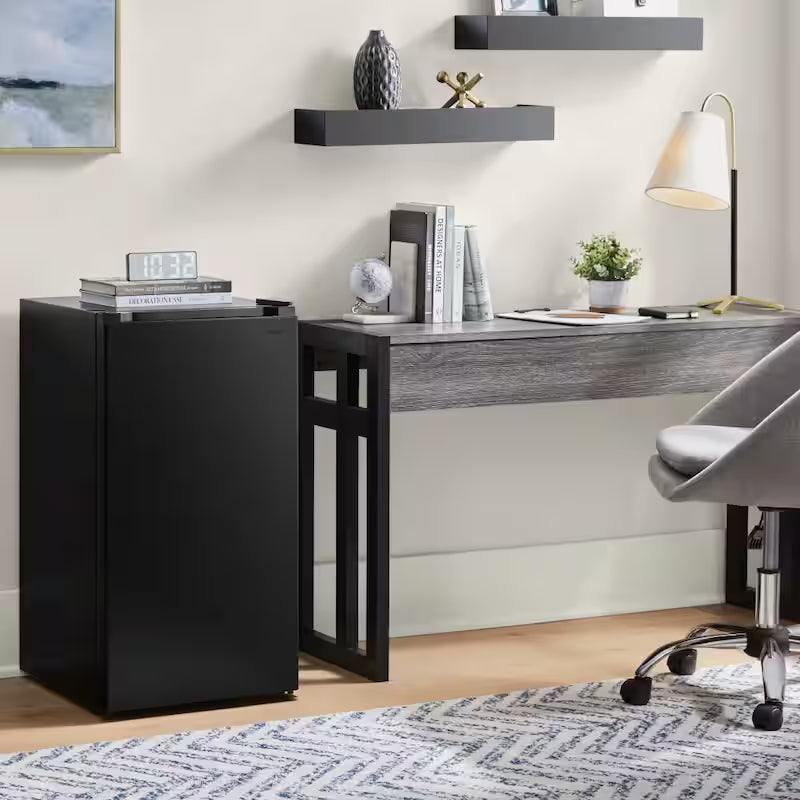 Black 3.2 cu. ft. Mini Refrigerator M993904