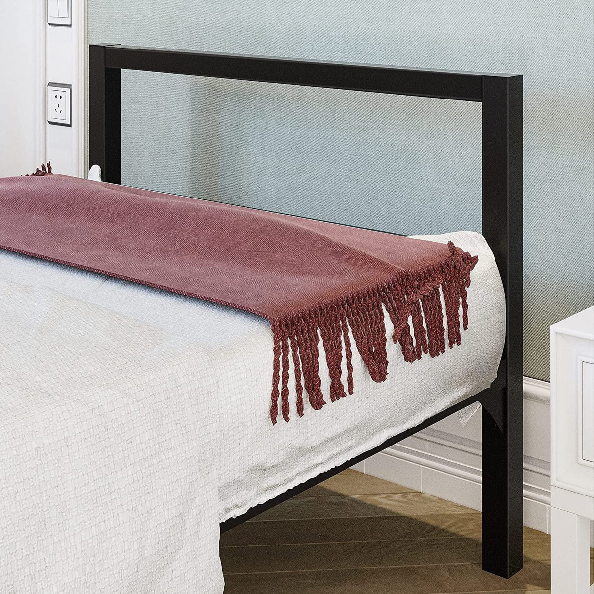 Twin Size Black Metal Bed Frame with Headboard Q1373