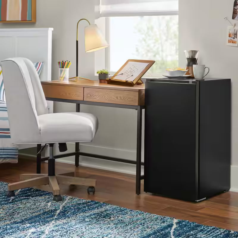 Black 3.2 cu. ft. Mini Refrigerator M993904