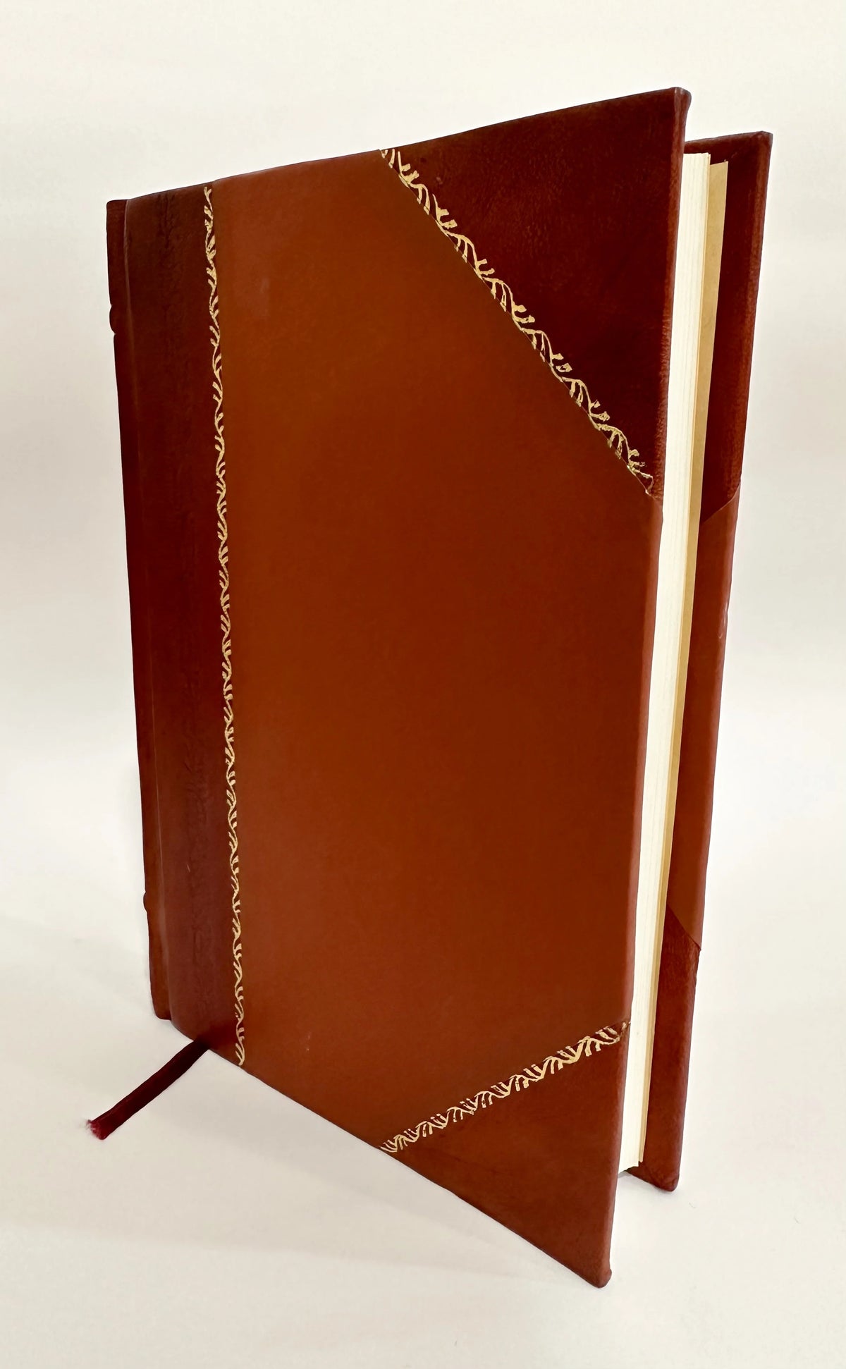 Observations of the Transit of Venus, December 5 and 6, 1882, Made at the Harvard College Observatory, Volume 18, Leather Bound C5005