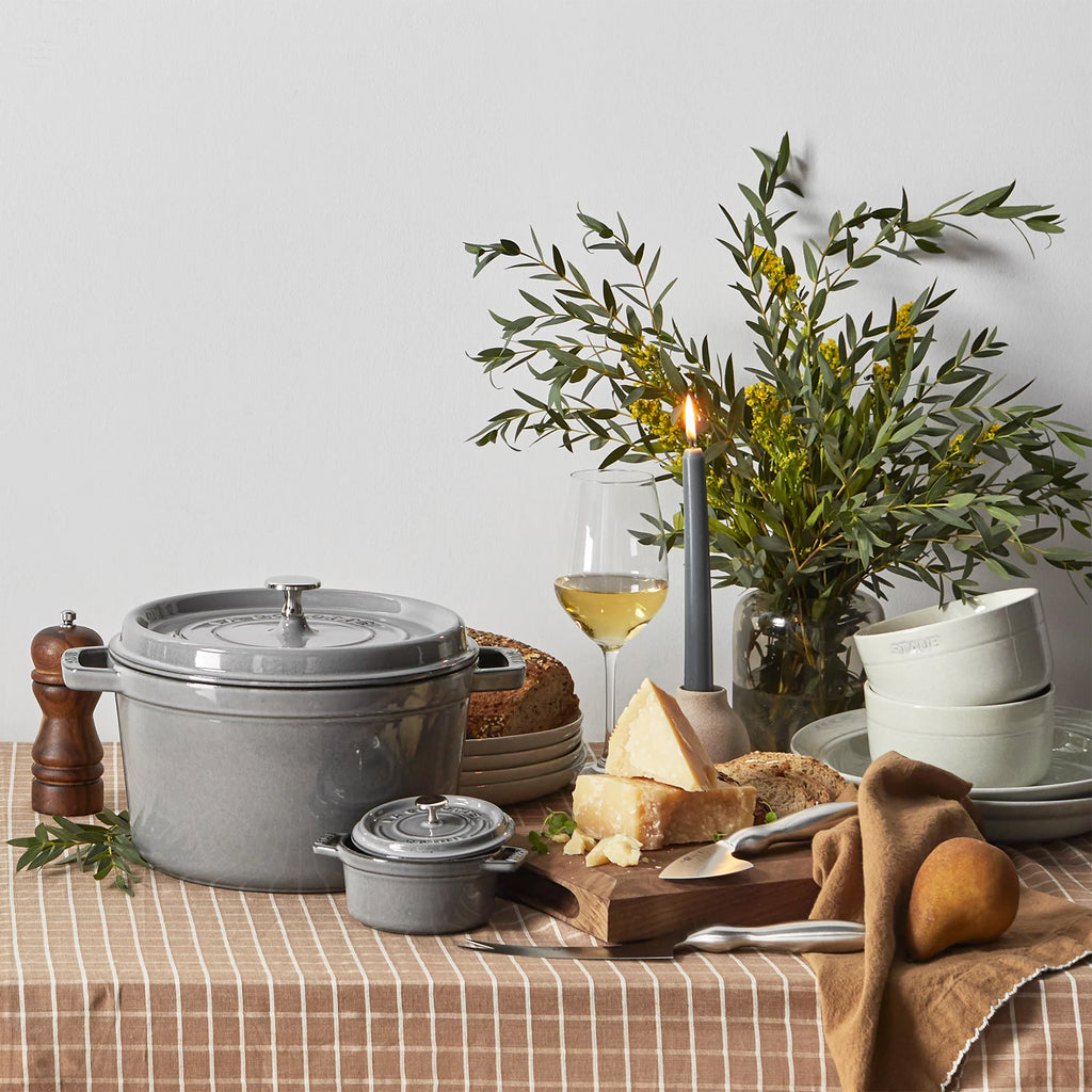 Cast Iron Dutch Oven 5-qt Tall Cocotte, Graphite D212114