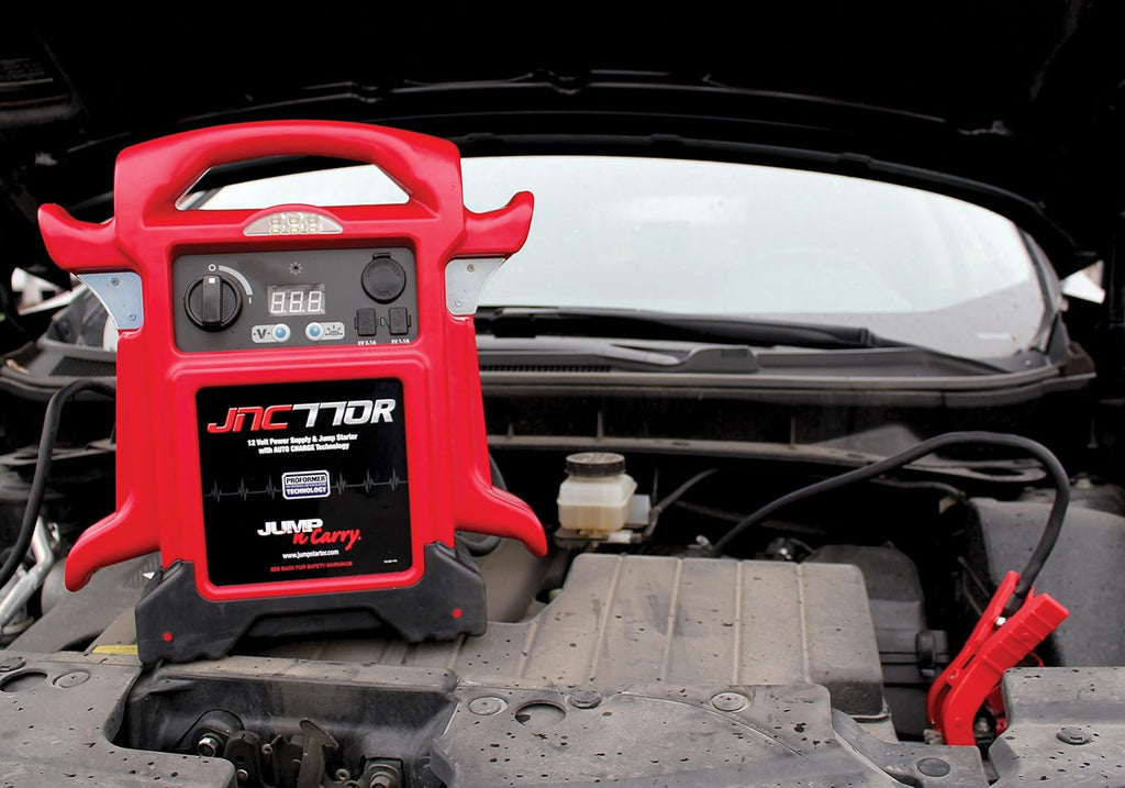 1700 Peak Amp 12 Volt Jump Starter Y916840