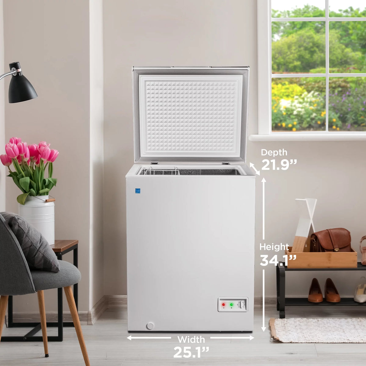 White 3.5 cu. ft. Chest Freezer L345859