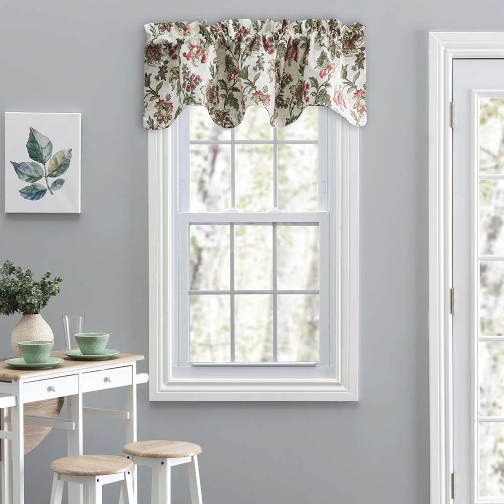 Floral Printed Lined Scallop Valance 58" x 15" E407