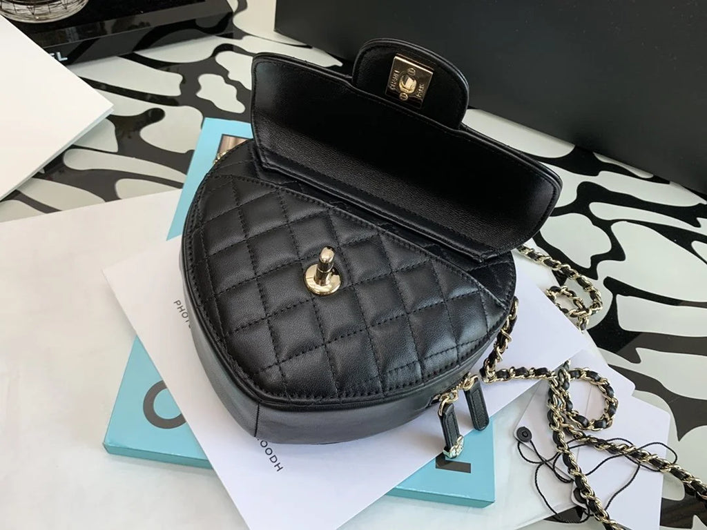 Black Mini Heart Bag V879