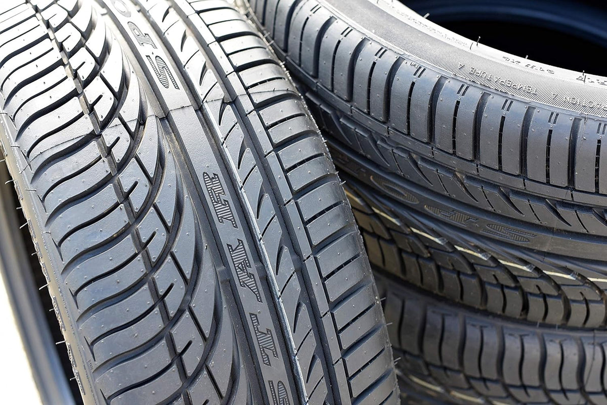 Set of 2 All-Season High Performance Radial Tires 235/40R18 95W XL BSW C34561