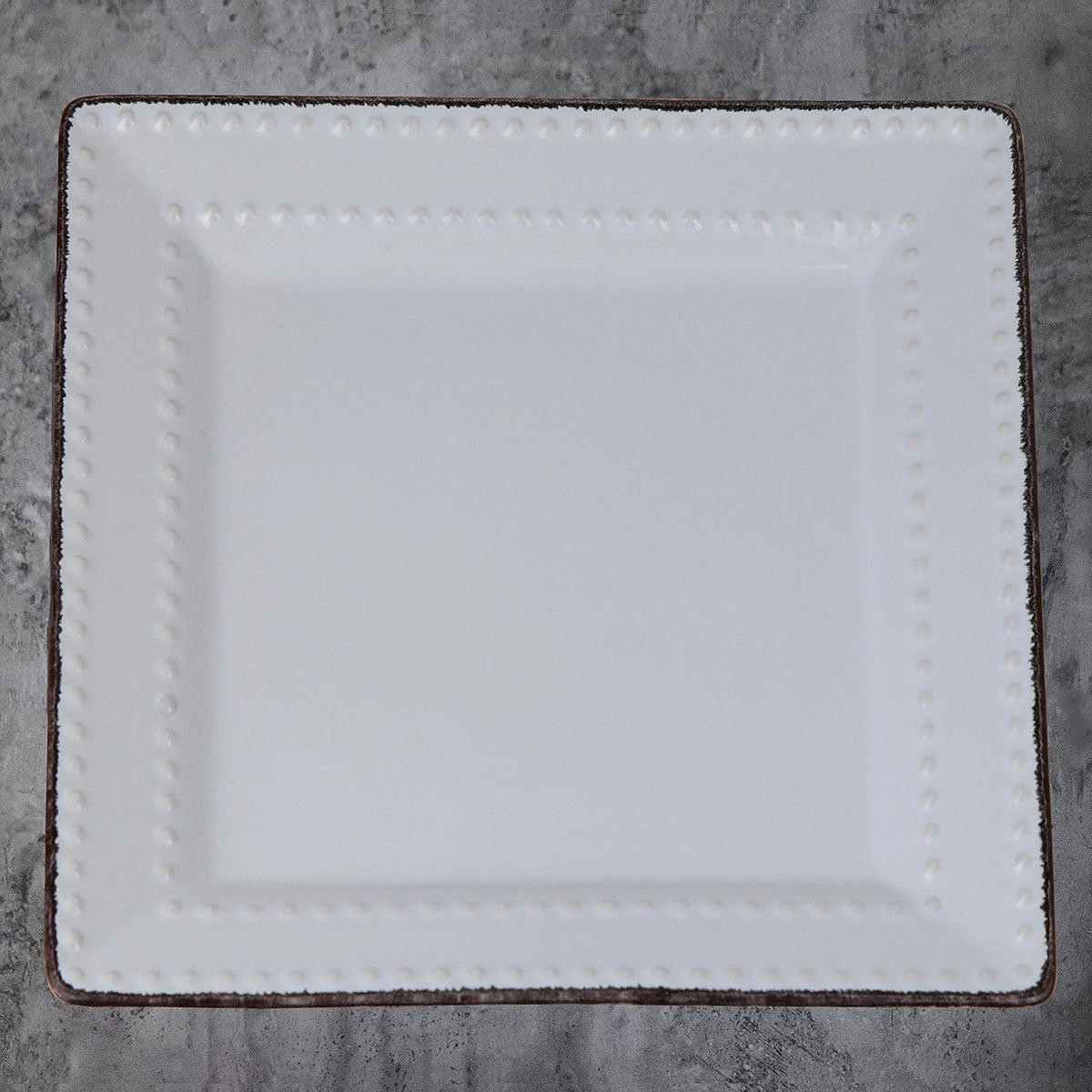 16 Piece White Stoneware Dinnerware Set G90419