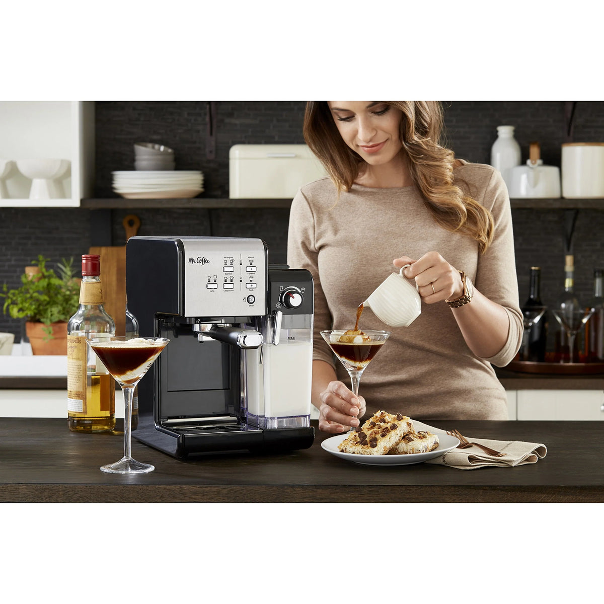 Black Espresso and Cappuccino Machine L649139