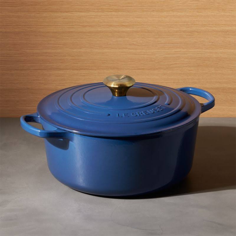 5.5 qt. Round Dutch Oven with Lid J784994