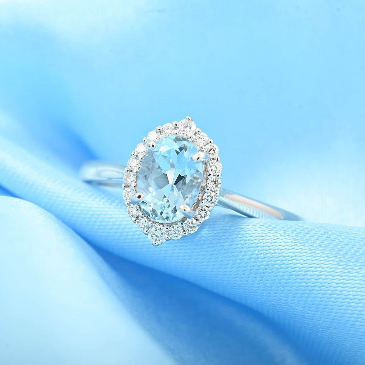 Oval Blue Aquamarine White Diamond 18K White Gold Halo Ring Size 7 Ct 0.85 G-H Color Si1 Clarity J66234