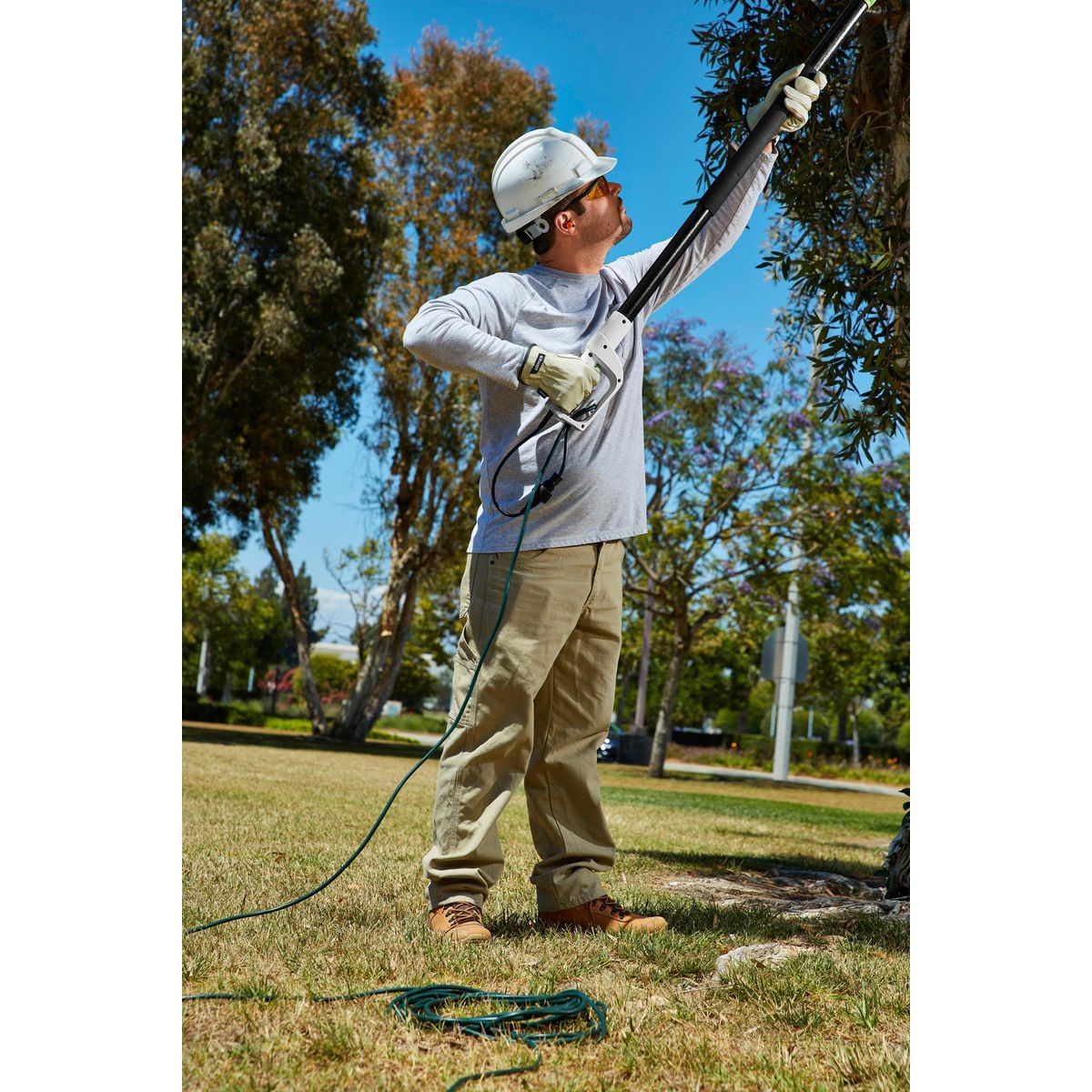 50 ft. 16/3 Gauge Indoor/Outdoor Extension Cord, Green H75606