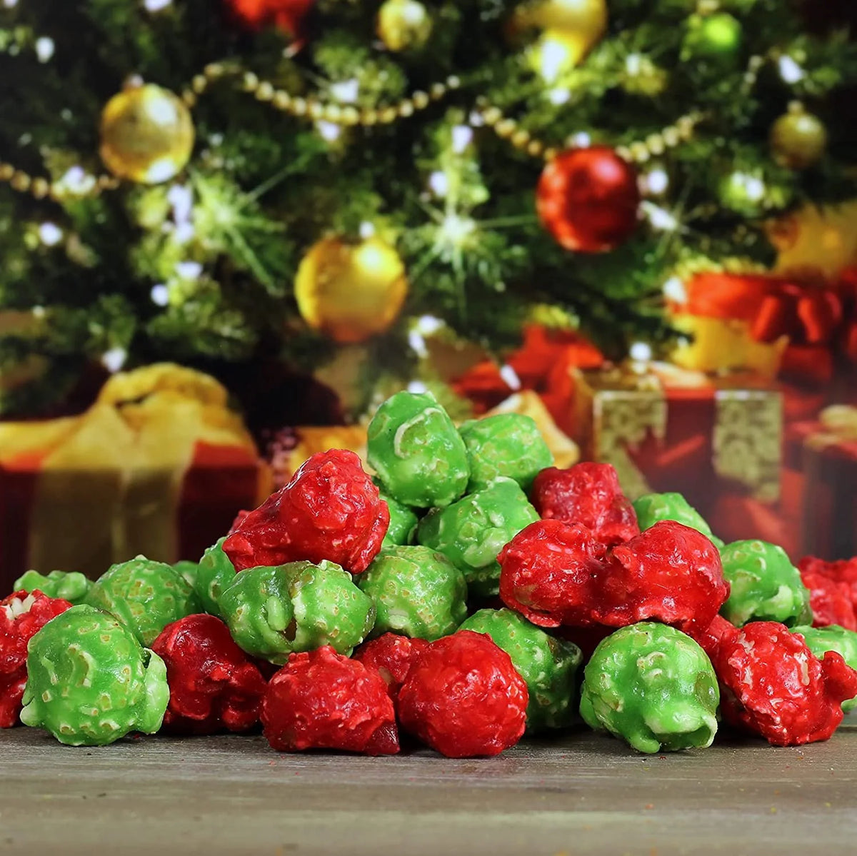 Holiday Red & Green Popcorn 16 Oz Jumbo Container L600