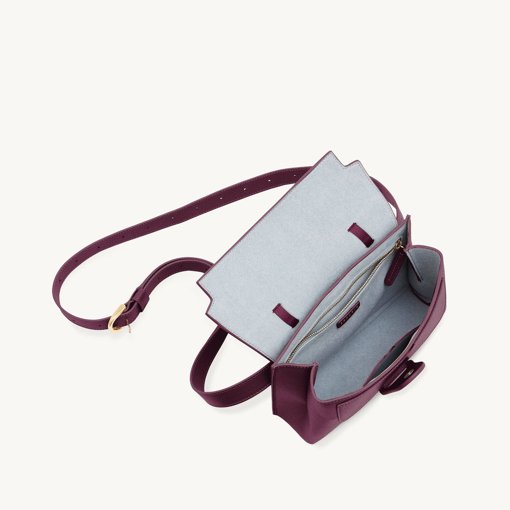 Pebbled Mint Silver Belt Bag I16358