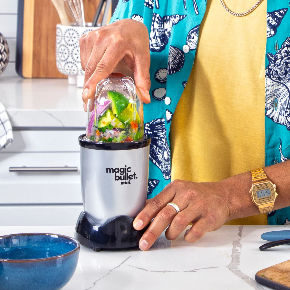 Silver/Black 14 oz. Compact Personal Blender V46767