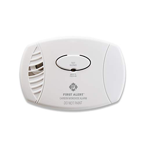 Plug-In Carbon Monoxide Detector with Battery Backup, White G54998