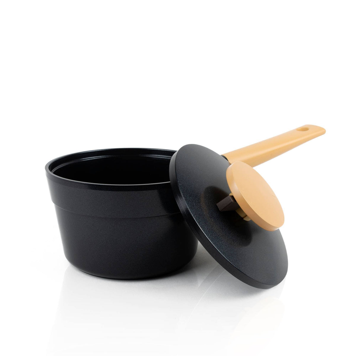 3qt Black Sauce Pan X712854