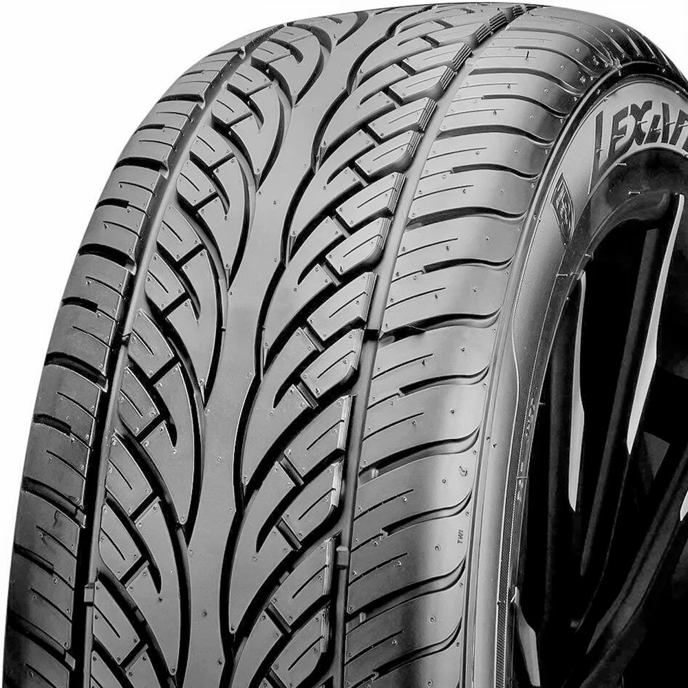 295/25ZR22 97W XL High Performance Tire O879
