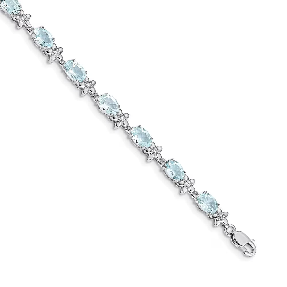 14 Karat White Gold Floral Diamond and Aquamarine Bracelet F514