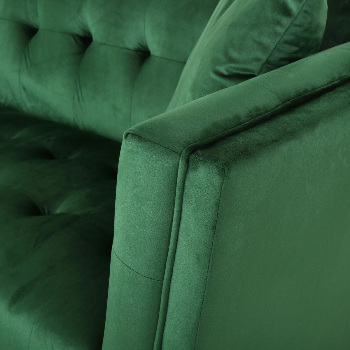 Modern Glam Velvet Tufted 3 Seater Sofa with Accent Pillows I7487