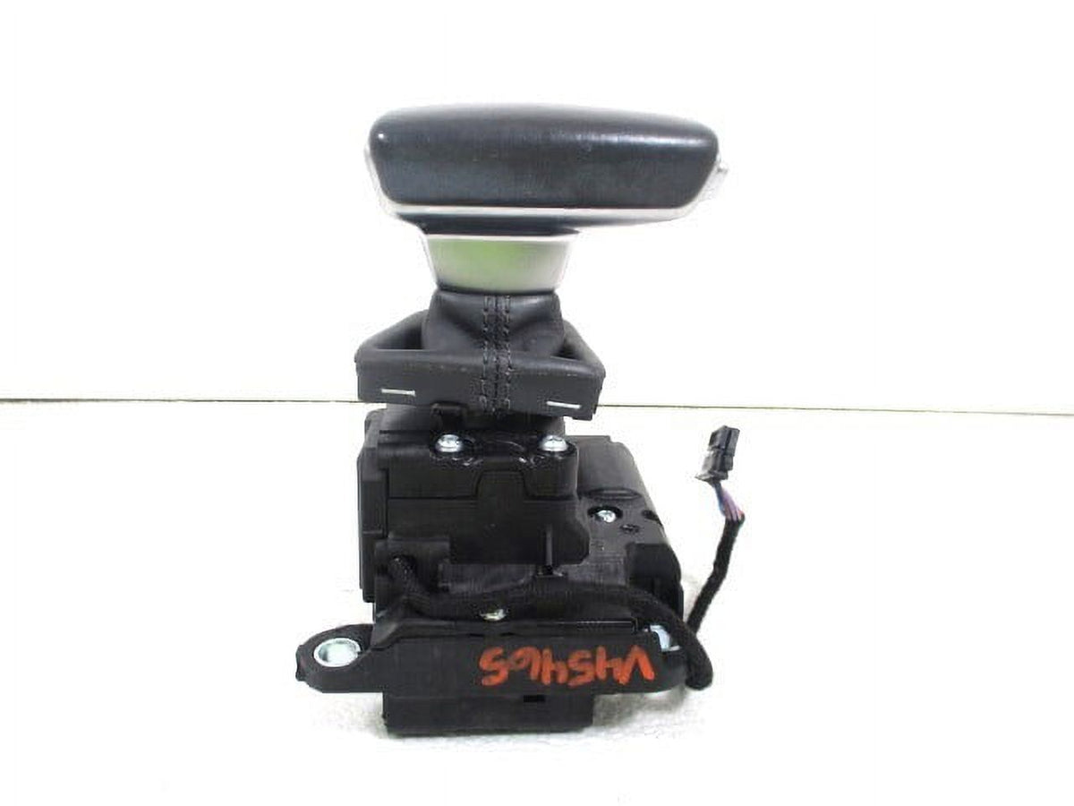 Pre-Owned Audi Q5 2.0L Auto Floor Gear Shifter Assembly G7860
