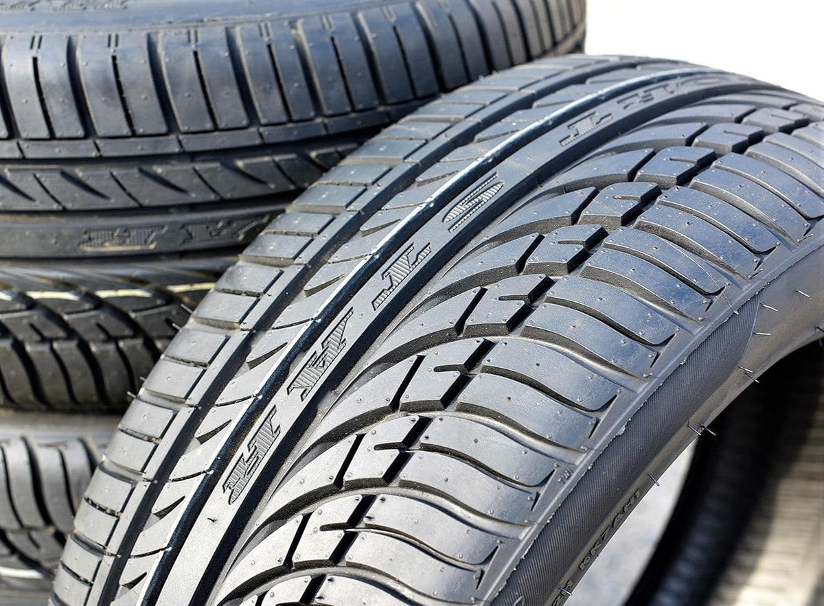Set of 2 All-Season High Performance Radial Tires 235/40R18 95W XL BSW C34561