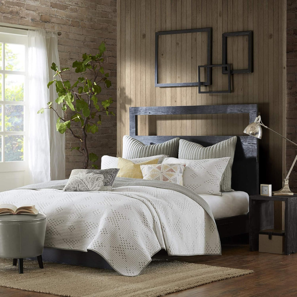 Navy 3 Piece Coverlet Mini Set, King/California King L54188