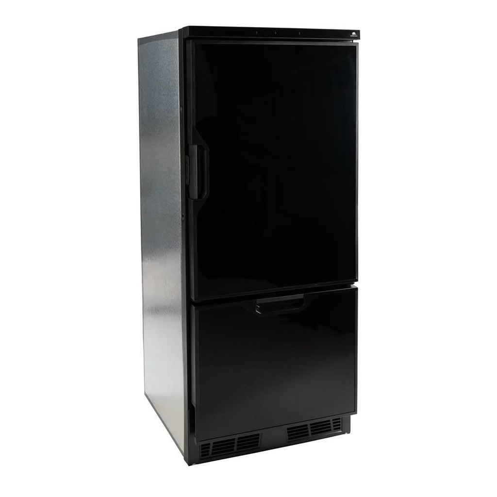 6.2 Cu. Ft. Dual Compartment 1-Door Refrigerator with Freezer T83821