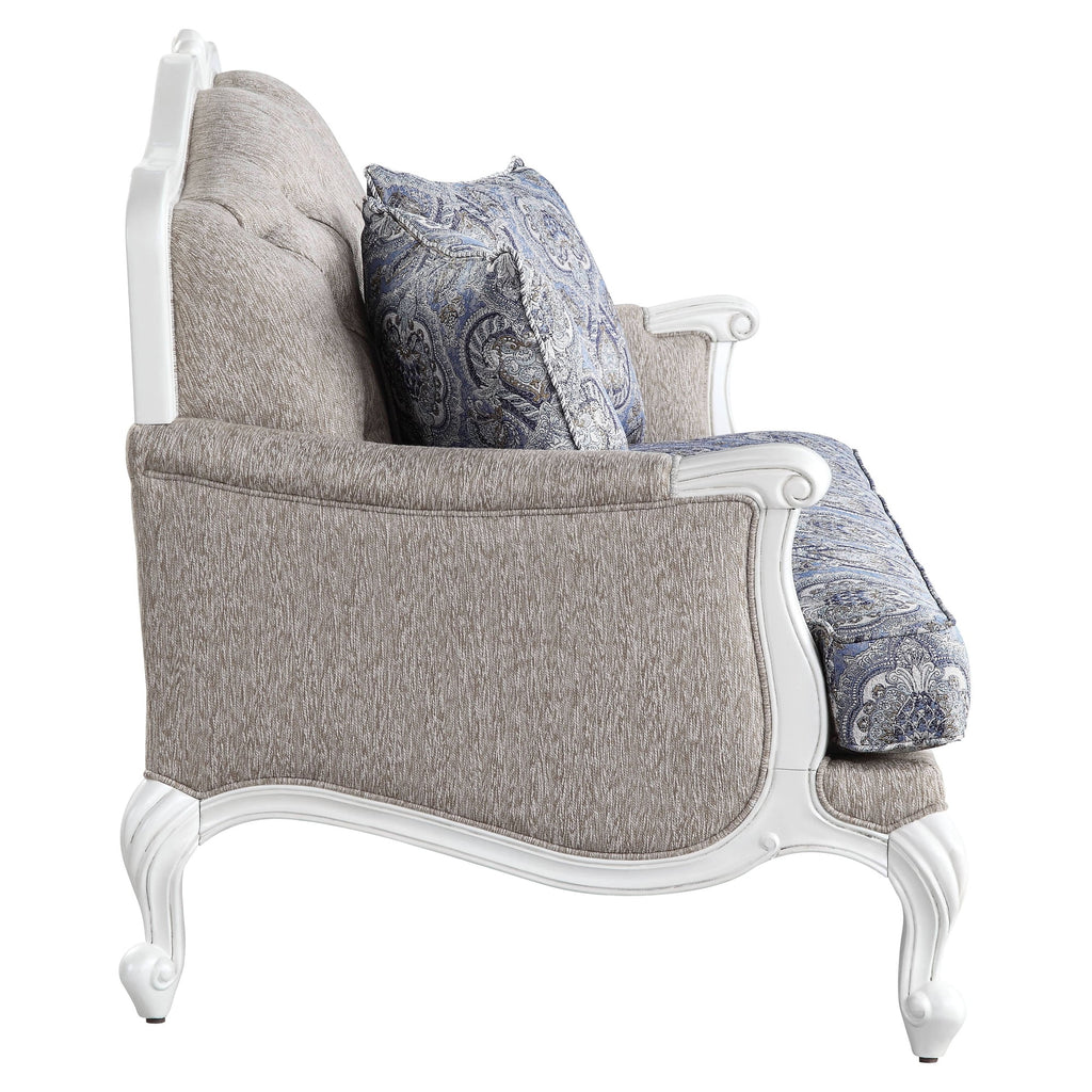 Beige and White Loveseat with 3 Pillows I440320